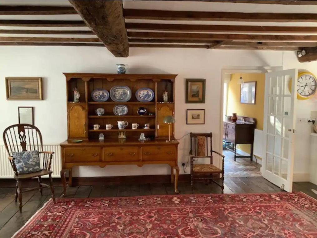 Pass The Keys Magical Period House In The Heart Of Ludlow Extérieur photo