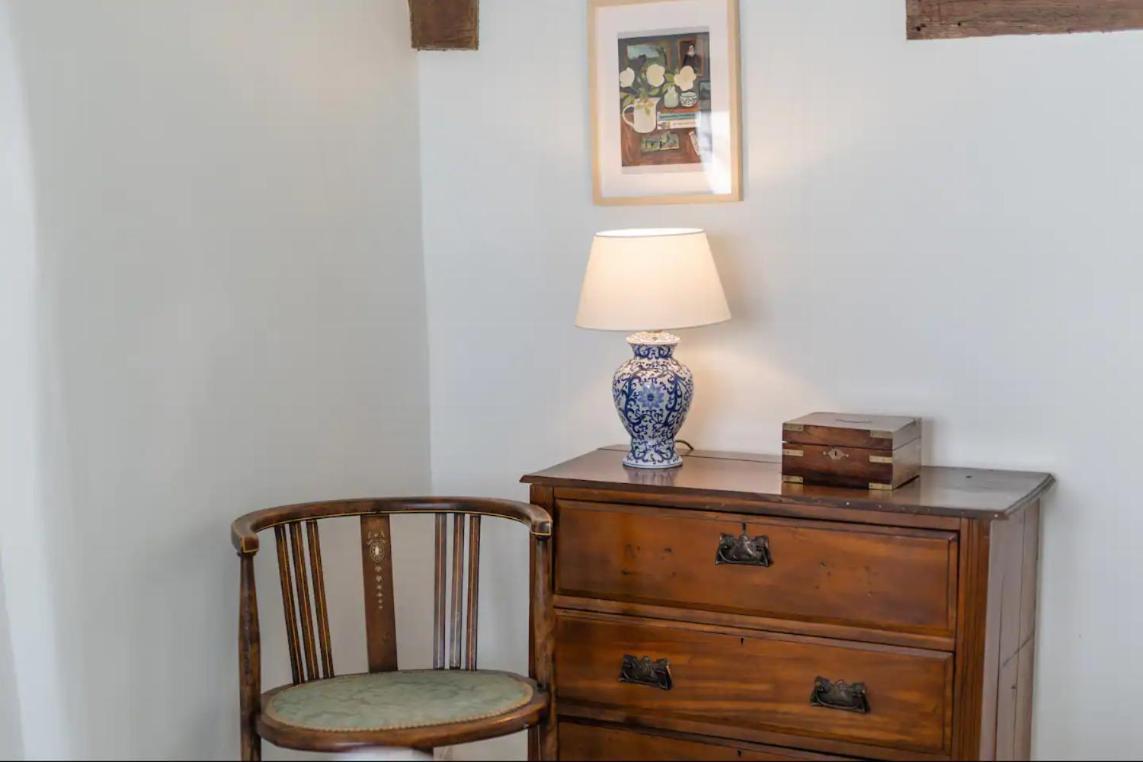 Pass The Keys Magical Period House In The Heart Of Ludlow Extérieur photo