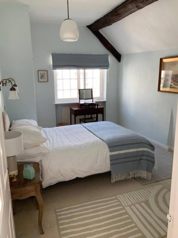 Pass The Keys Magical Period House In The Heart Of Ludlow Extérieur photo